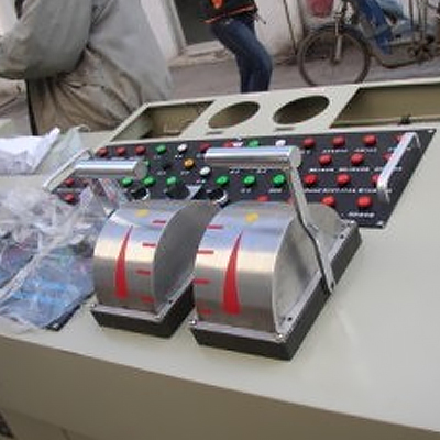 《模具锥顶座》实测绘图组合训练装置(图1)